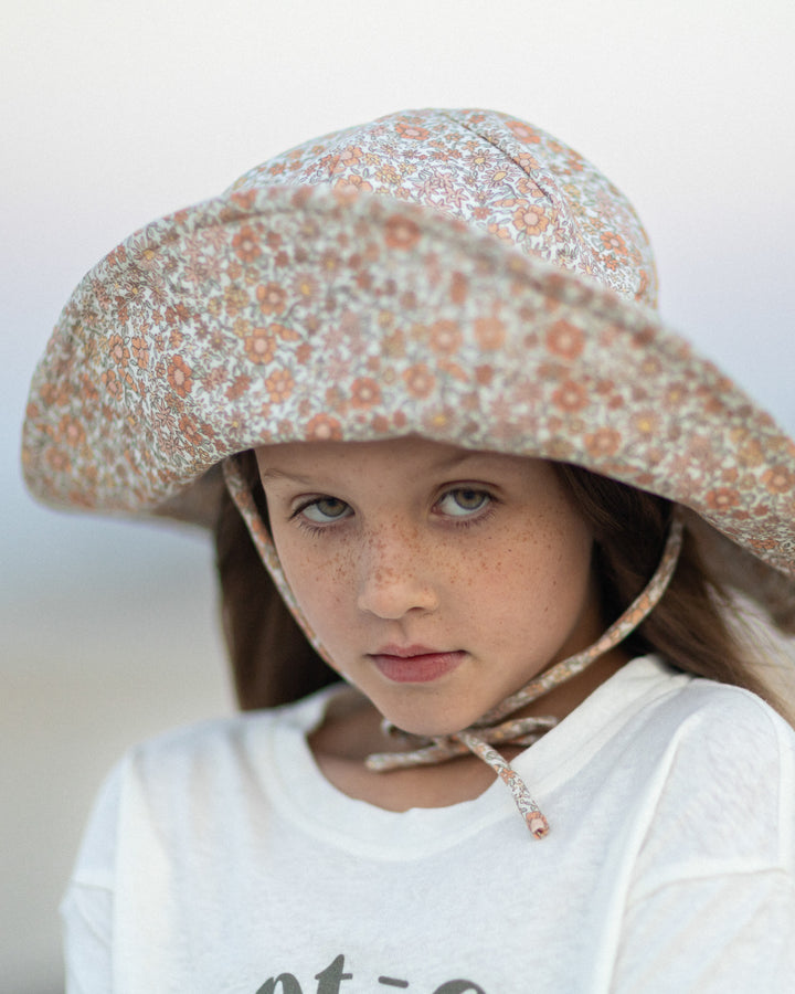 Ditsy Floral Floppy Sun Hat – 100% Linen, Wide Brim, Adjustable Fit