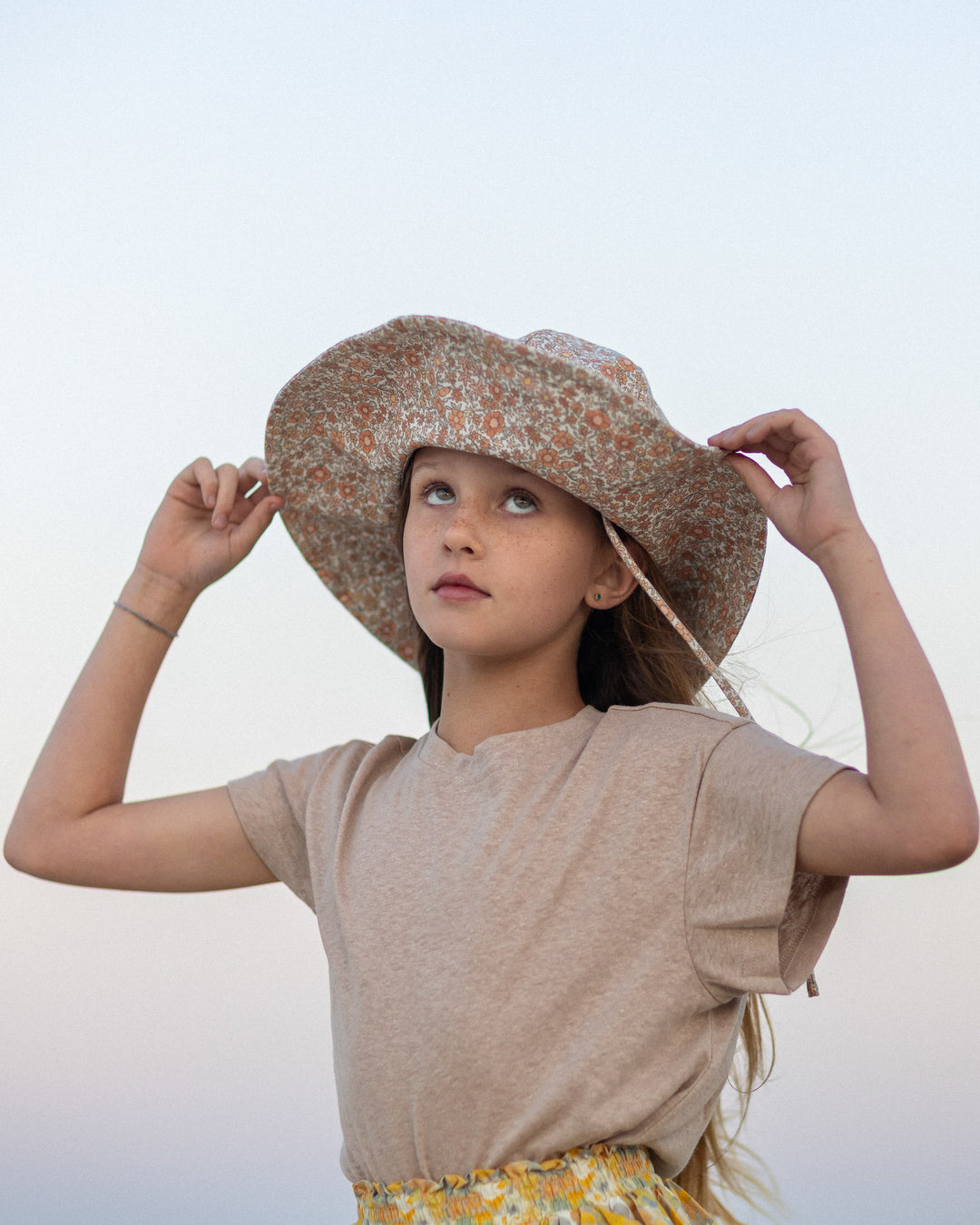 Ditsy Floral Floppy Sun Hat – 100% Linen, Wide Brim, Adjustable Fit