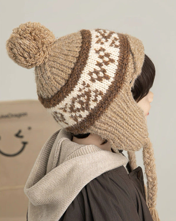 Classic Pom Pom Knit Beanie Free Size