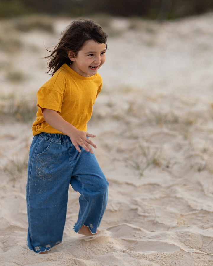 The Everyday Linen Tee in Earthy Shades