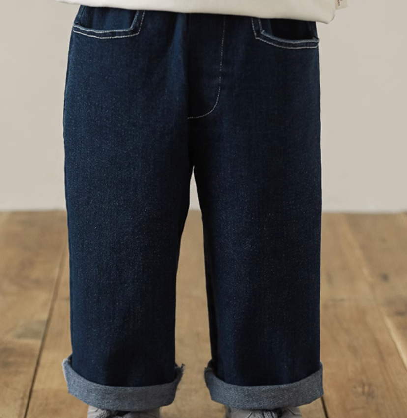 The Explorer Jeans in Denim Blue