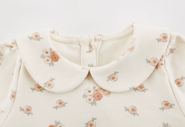 Darling Floral Top with Doll Collar