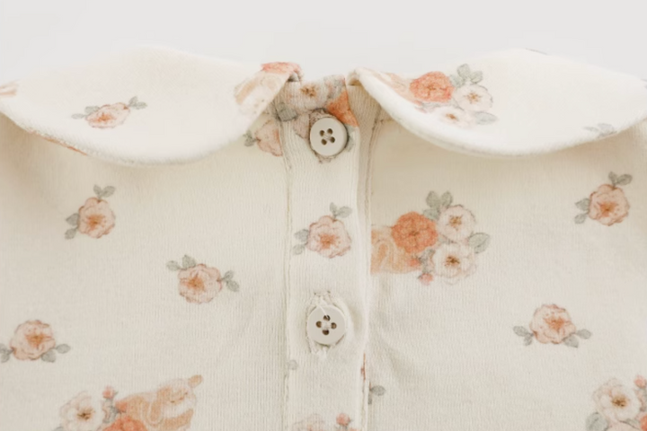 Darling Floral Top with Doll Collar
