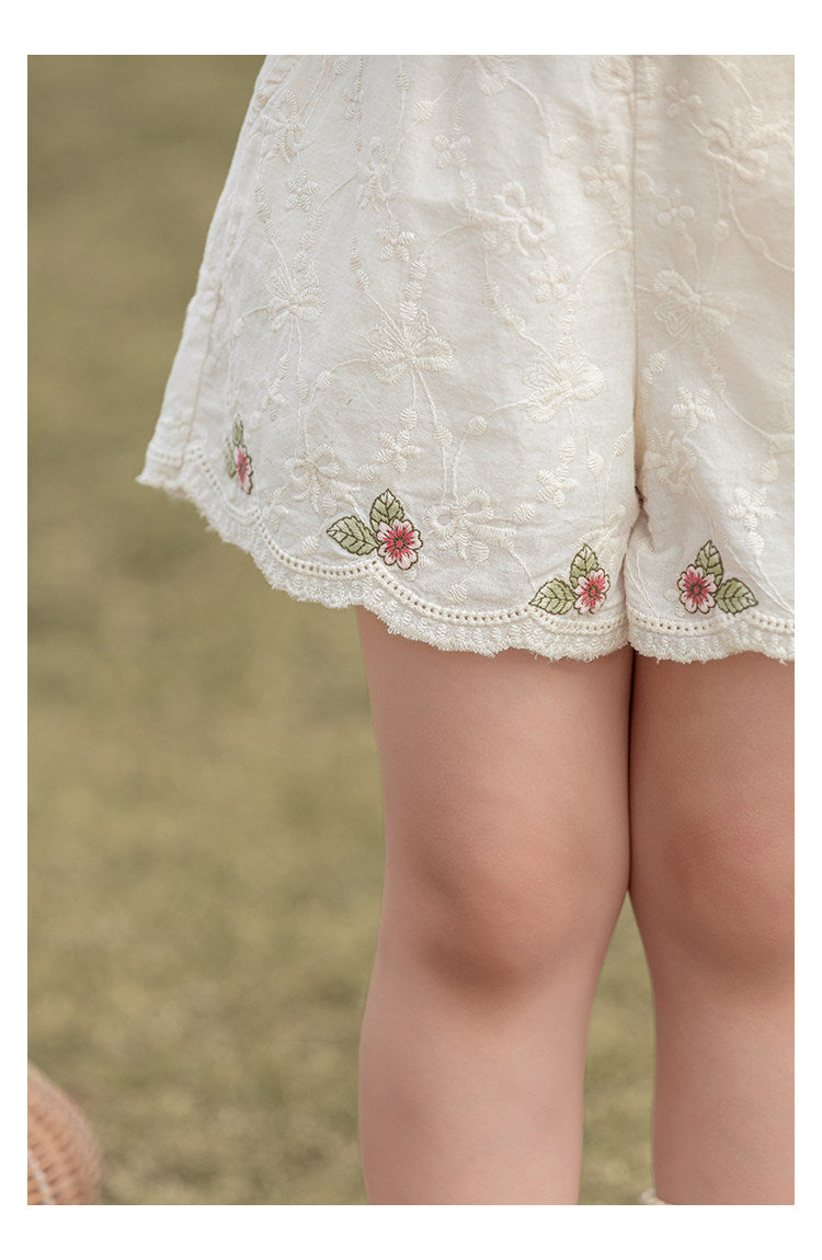 Scalloped Embroidered Blossom Cotton Shorts