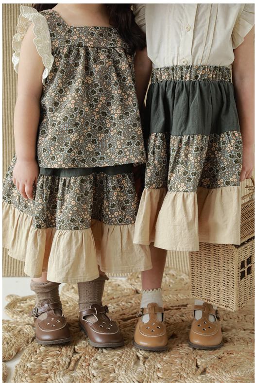 Vintage Inspired Floral Print Skirt