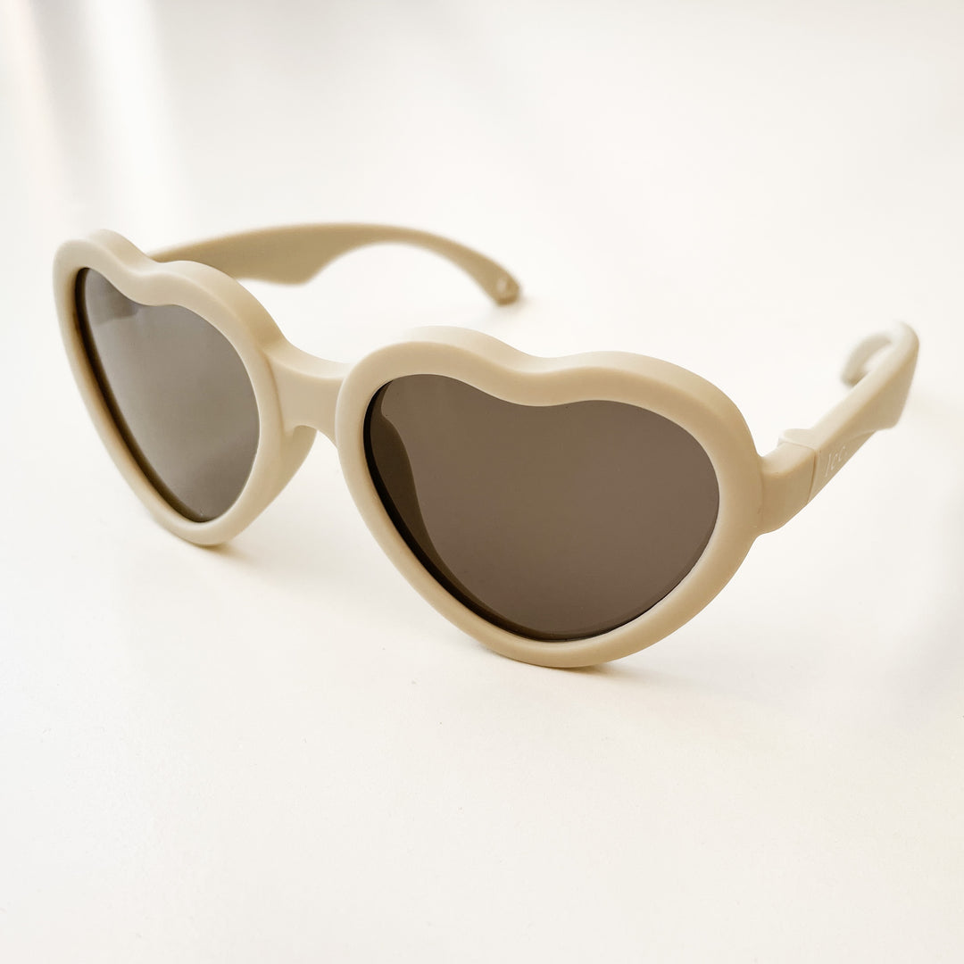 Flexible Polarised Sunglasses - in Heart & Classic Round Shape