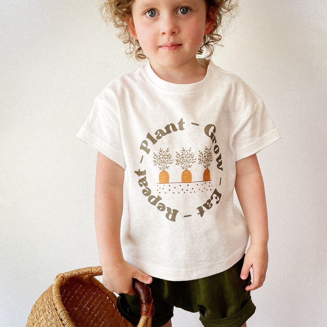 Plant - Grow - Eat - Repeat Tee in Hemp & Organic Cotton