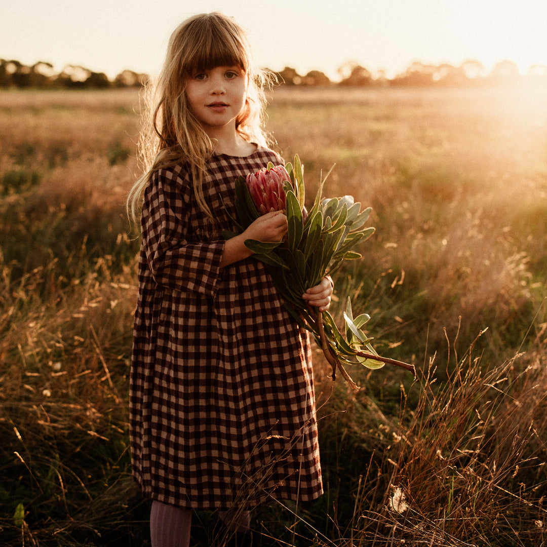 Winter Plaid Dress in Linen & Cotton 8-10Y Winter Plaid Dress in Linen & Cotton 8-10Y